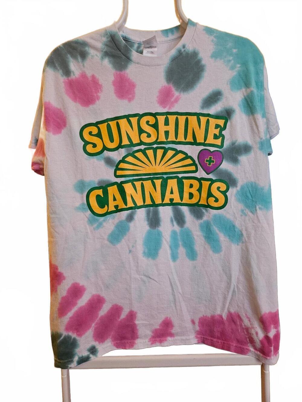 Sunshine Cannabis ‘the best medicine ’ Multicolor Tie-Dye Unisex T-Shirt Medium